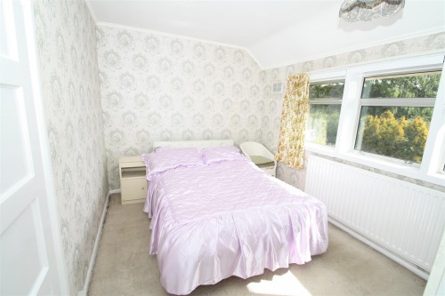 57 Westfield Road bed 2.JPG