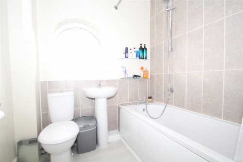 Lambourn Court, Emerson Valley, Milton Keynes - Photo 16