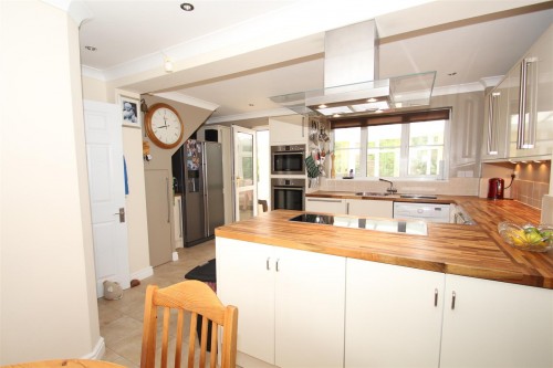 Lambourn Court, Emerson Valley, Milton Keynes - Photo 9