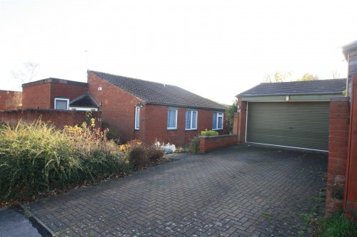 52 Passmore front.JPG
