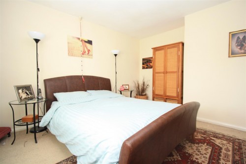 Whiteley Crescent, Bletchley, Milton Keynes - Photo 8 Whiteley Crescent, Bletchley, Milton Keynes - Photo 8