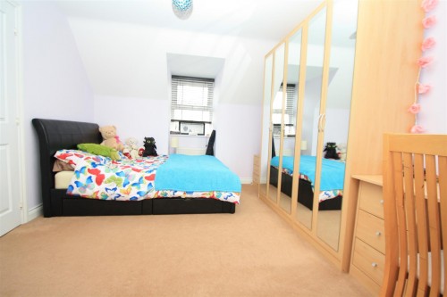 bed 3a.JPG