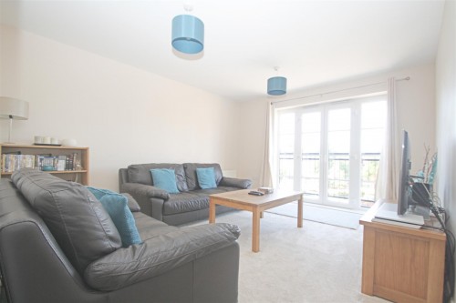 Magnon Court, Lake Street, Leighton Buzzard - Photo 2