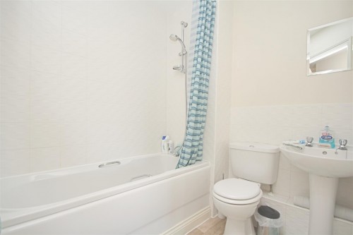 Magnon Court, Lake Street, Leighton Buzzard - Photo 9