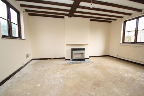 Bassett Road, Leighton Buzzard - Photo 2