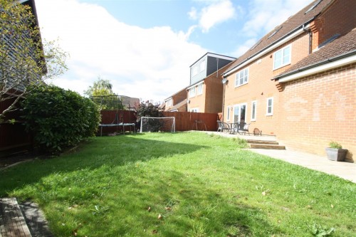 Holborn Crescent, Tattenhoe, Milton Keynes - Photo 19 Holborn Crescent, Tattenhoe, Milton Keynes - Photo 19