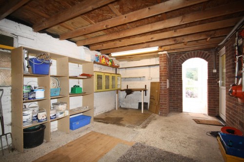 Sycamore Avenue, Bletchley, Milton Keynes - Photo 12 Sycamore Avenue, Bletchley, Milton Keynes - Photo 12