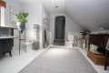 75 Shepherds bathroom b.JPG