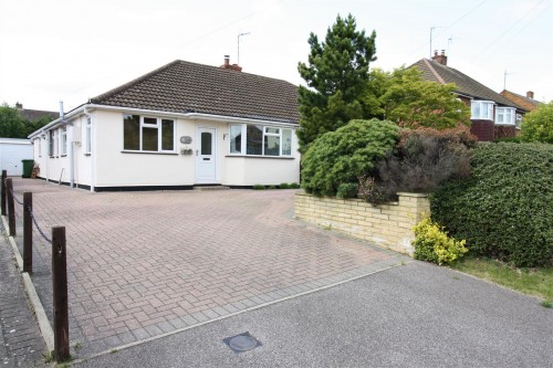 Shenley Road, Bletchley, Milton Keynes - Photo 1