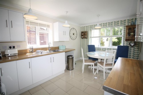 Shenley Road, Bletchley, Milton Keynes - Photo 3