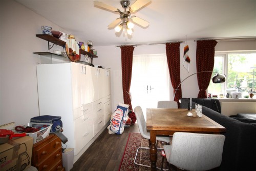 Fern Grove, Bletchley, Milton Keynes - Photo 8