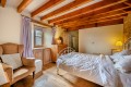 8592365-interior39.jpg