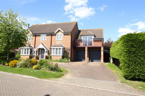 Huntingdon Crescent, Bletchley, Milton Keynes - Photo 1 Huntingdon Crescent, Bletchley, Milton Keynes - Photo 1