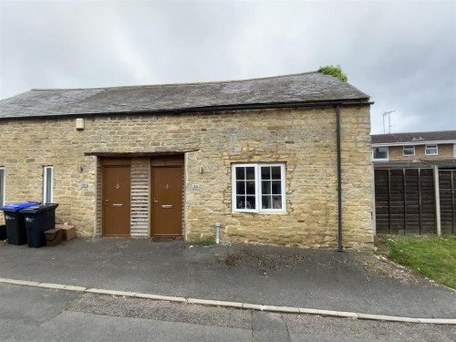Woods Lane, Potterspury - Photo 1