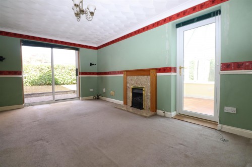 Brill Place, Bradwell Common, Milton Keynes - Photo 2