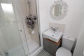 Ensuite.JPG