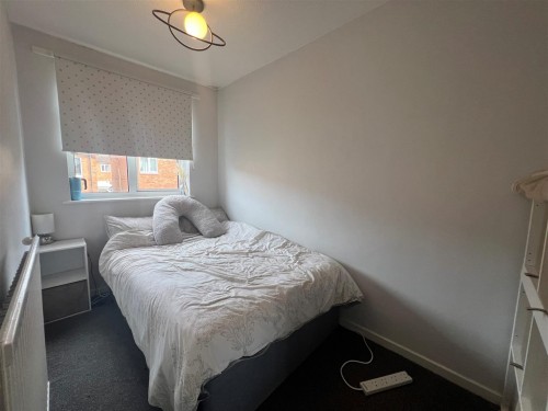 Bedroom 2.jpg