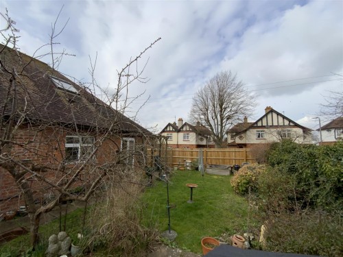Claremont Avenue, Stony Stratford, Milton Keynes - Photo 16