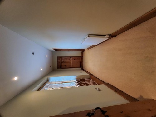 Hallway 2.jpg Hallway 2.jpg