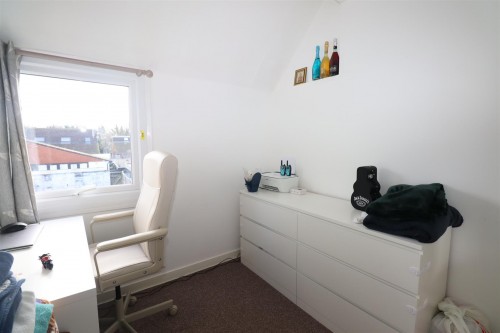 Gibbwin, Great Linford, Milton Keynes - Photo 10