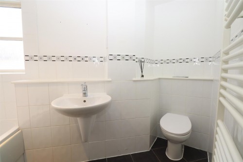 Main Bathroom
