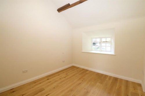 Vicarage Road, Bradwell Village, Milton Keynes - Photo 14