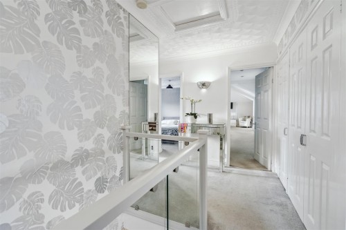 Froxfield Court, Emerson Valley, Milton Keynes - Photo 13