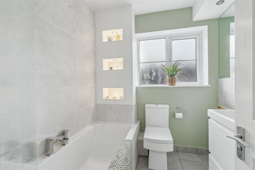 Froxfield Court, Emerson Valley, Milton Keynes - Photo 22
