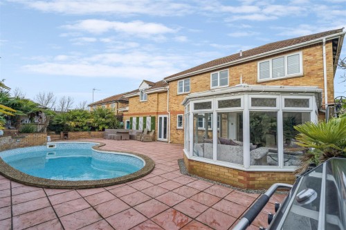 Froxfield Court, Emerson Valley, Milton Keynes - Photo 23