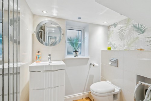 Froxfield Court, Emerson Valley, Milton Keynes - Photo 6
