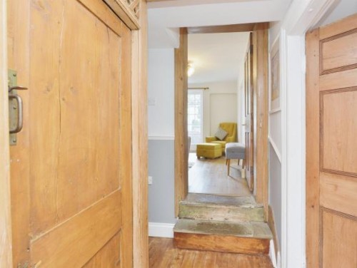 In between Dinning Room and Living Room.jpeg