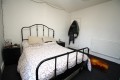 bed 1