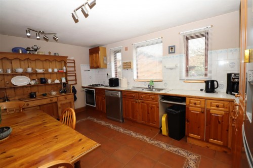 Minton Close, Blakelands, Milton Keynes - Photo 3