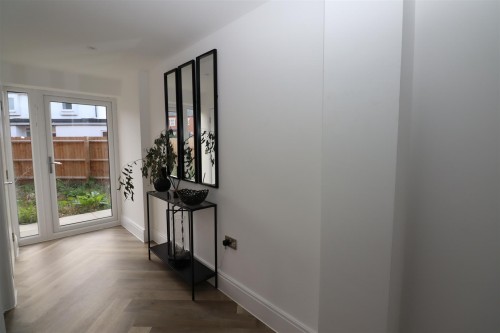 Stratford Road, Wolverton, Milton Keynes - Photo 5
