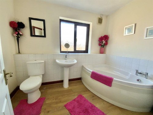 Cruickshank Grove, Crownhill, Milton Keynes - Photo 14