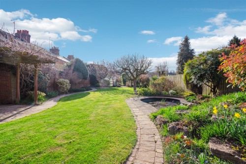Gardens extent to around 229 feet