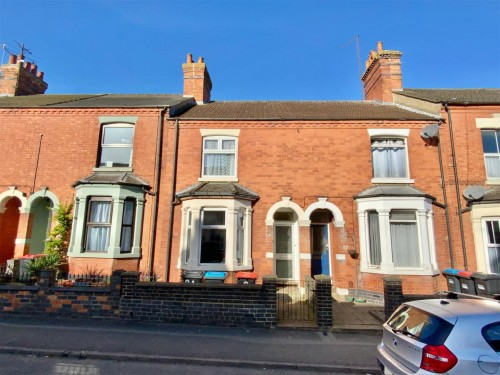 Windsor Street, Wolverton - Photo 1