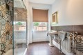 8608621-interior37.jpg