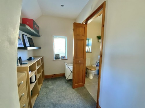 Bedroom 2 - Dressing Room
