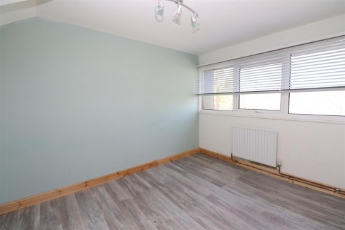 Kingsfold, Bradville, Milton Keynes - Photo 11