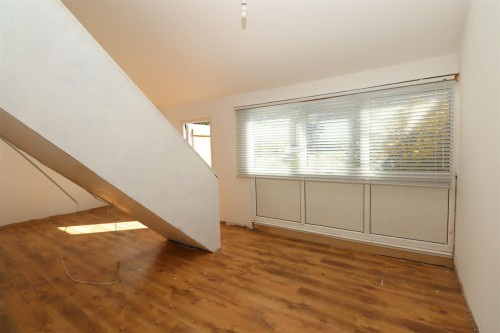 Kingsfold, Bradville, Milton Keynes - Photo 7