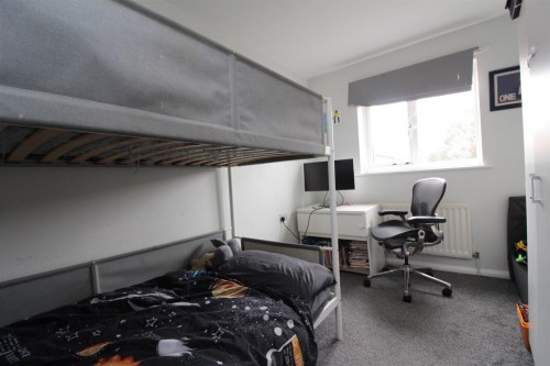Bedroom 2.JPG