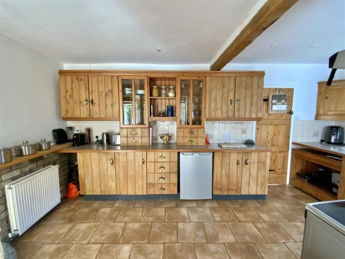 High Street, Potterspury, Towcester - Photo 5