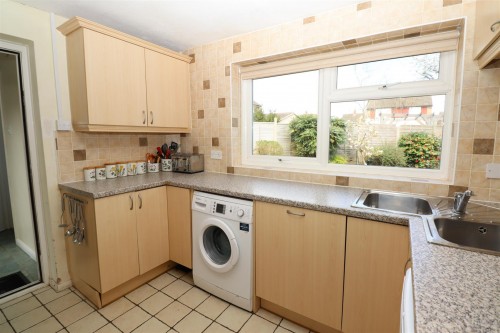 Miles Avenue, Leighton Buzzard - Photo 5