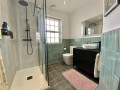 Bedroom 1 - En-suite