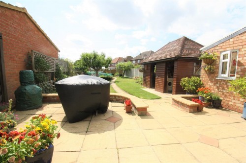 Buckingham Road, Bletchley, Milton Keynes - Photo 25