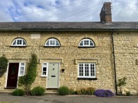 Click the photo for more details of 29, Deanshanger, The Green