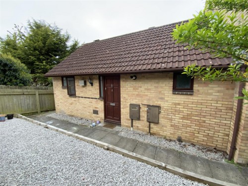 Edmund Court, Shenley Church End, Milton Keynes - Photo 9
