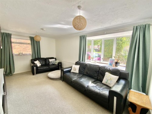 Bradwell Road, Bradville, Milton Keynes - Photo 2