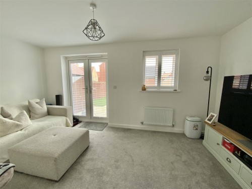 Long Morris, Towcester - Photo 4
